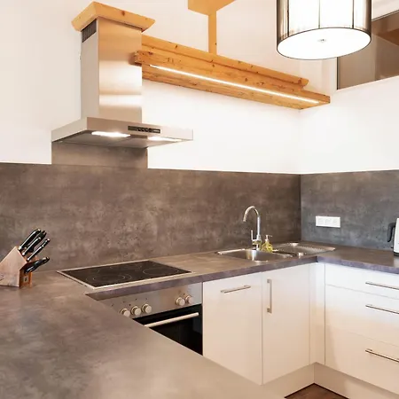Schmid Apartment *